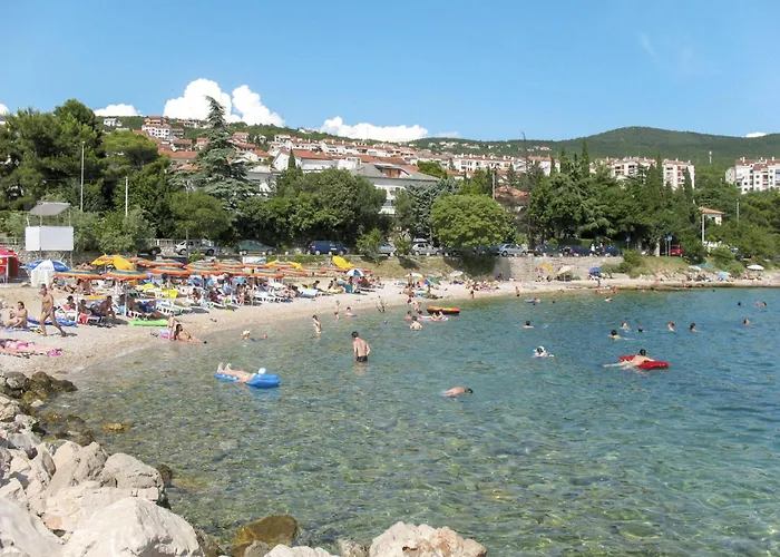 Fuer 4 Personen- 100m Vom Entfernt By Interhome * Crikvenica