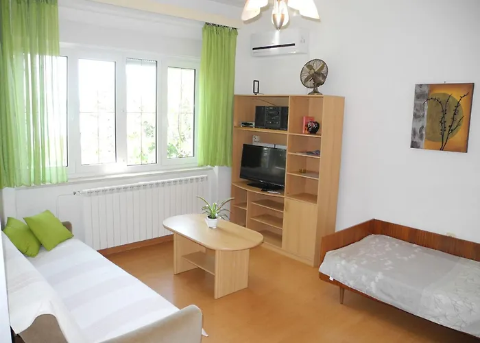 Fuer 4 Personen- 100m Vom Entfernt By Interhome Apartment